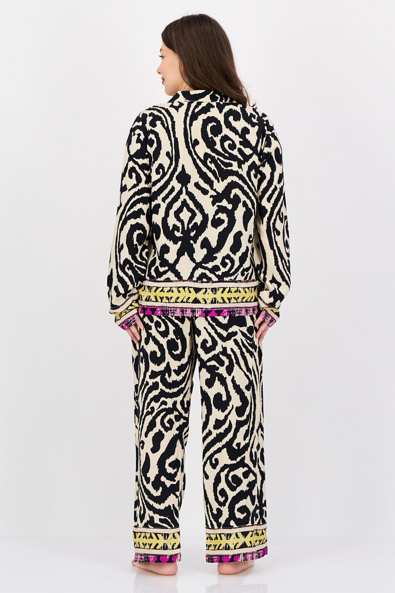 bebe Women 2Pcs Animal Print Pajama Top And Bottom Set, Multicolor - Image 3