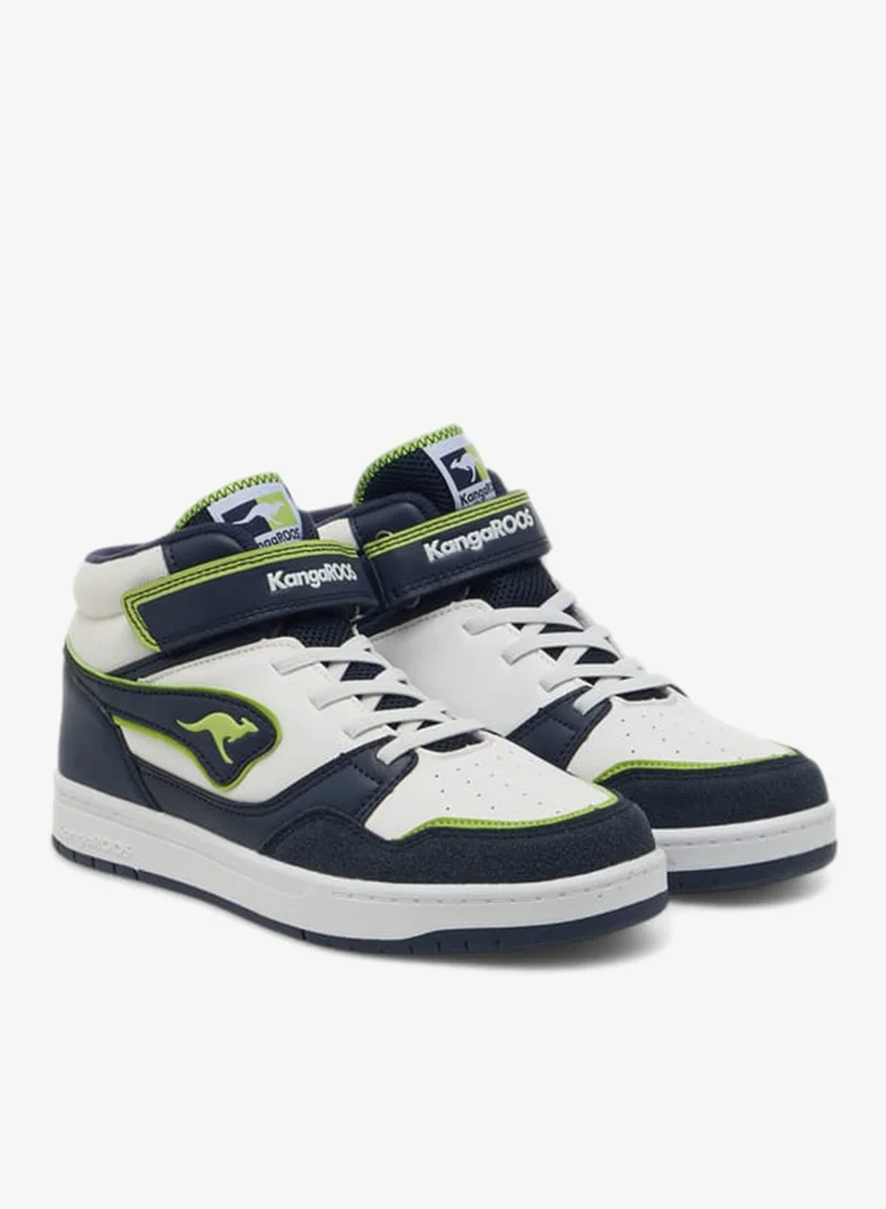 كانغاروس حذاء رياضي نسائي بشعار وحزام لاصق