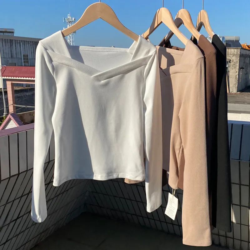 Square Collar Base Shirt Womens New Autumn and Winter Styish White Fleece Scrub Slim-fit Short Top Long-sleeved T-shirt Black - Image 2