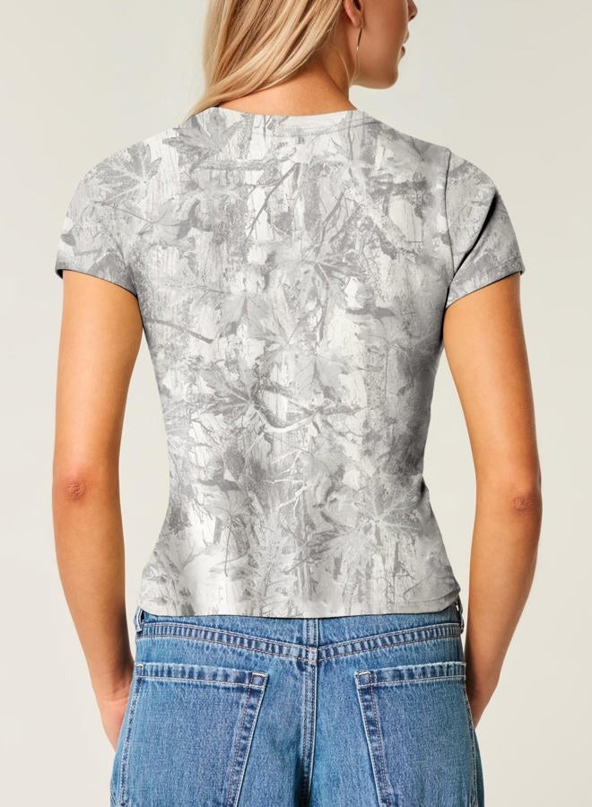 Dsewpaur Women's Camo Shirt Graphic Crop Top Baby Tee Maple Leaf Print Shirts Summer Short Sleeve Round Neck Slim Fit T Shirt, Light Grey, S - Image 4