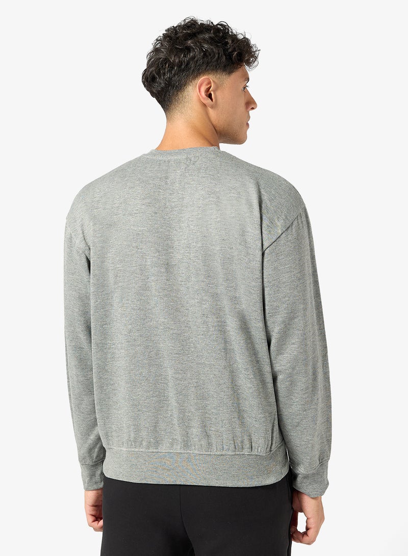 سفنتي فايف بيسيكس بلوزات بطبعات جرافيك - Image 2