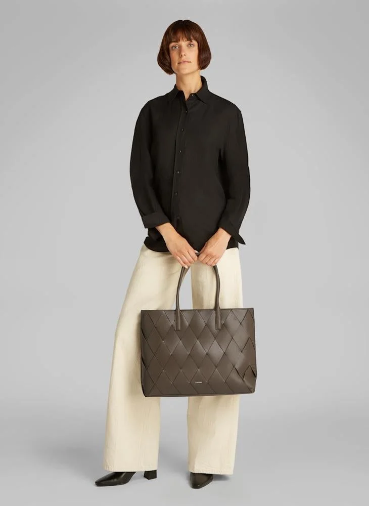 كالفن كلاين MEDIUM SHOPPER