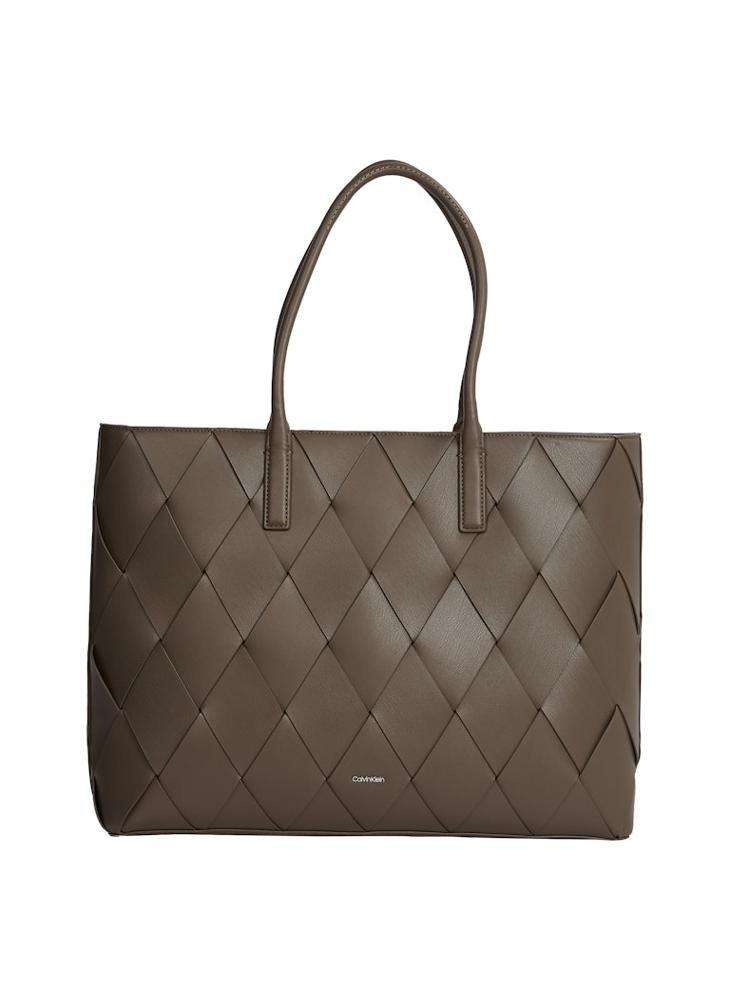 CALVIN KLEIN - MEDIUM SHOPPER - Image 1