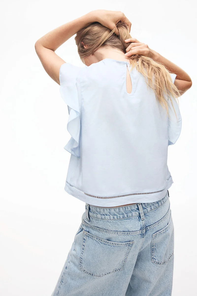 H&M Flutter-sleeved blouse