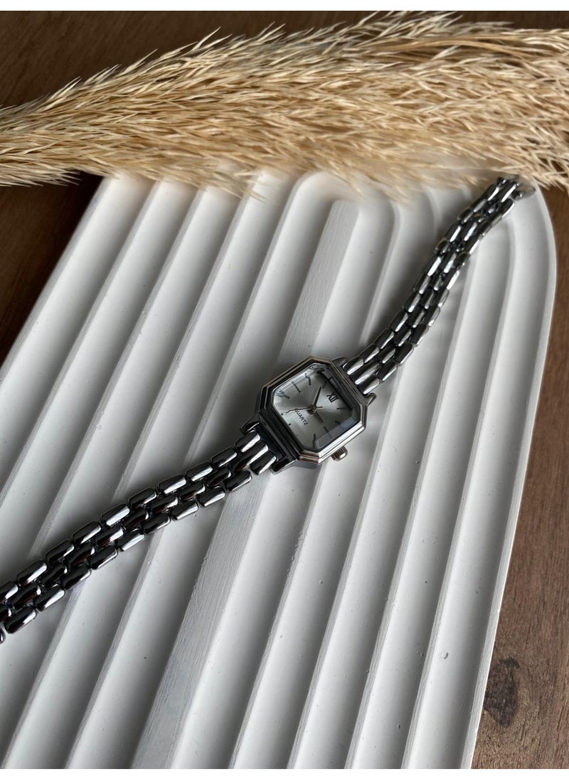 QUARTZ Bs Still Minimal Vintage Retro Beaded Stone Model Silver  - Image 2