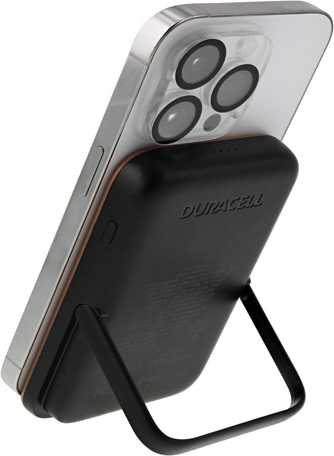 Duracell بنك طاقة محمول دوراسيل | متوافق مع آيفون، آيباد، سامسونج، أندرويد، والمزيد | متوافق مع قواعد TSA لحمل الأمتعة | يشحن الأجهزة حتى 3 مرات (5,000 مللي أمبير متوافق مع MagSafe + USB-C) - Image 4