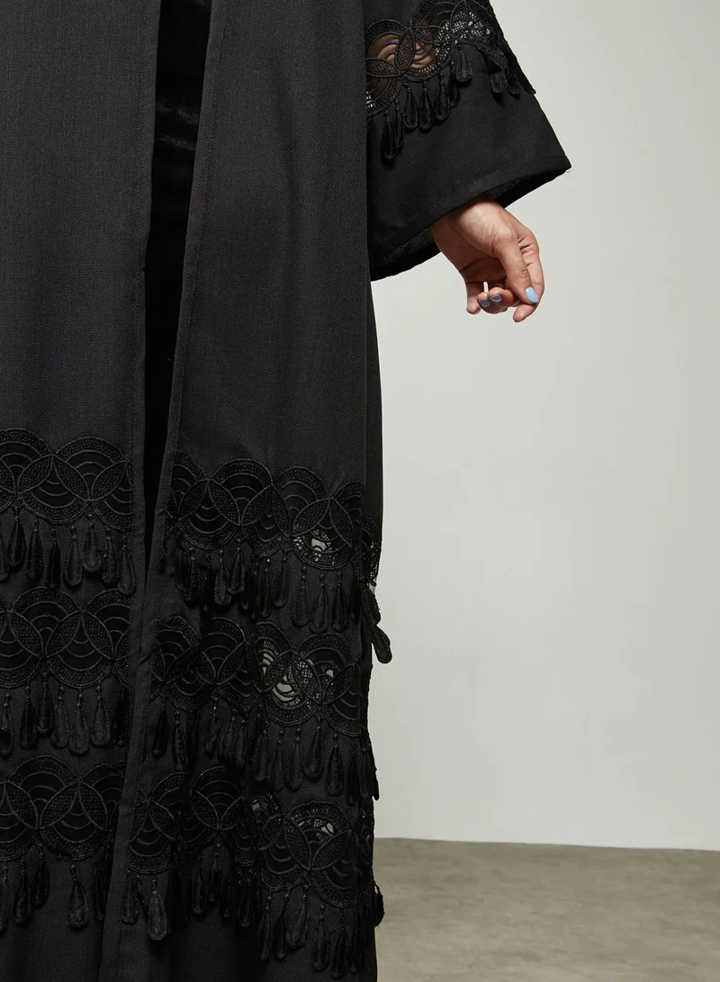 hayas closet Mesh Insert Fringed Detail Abaya