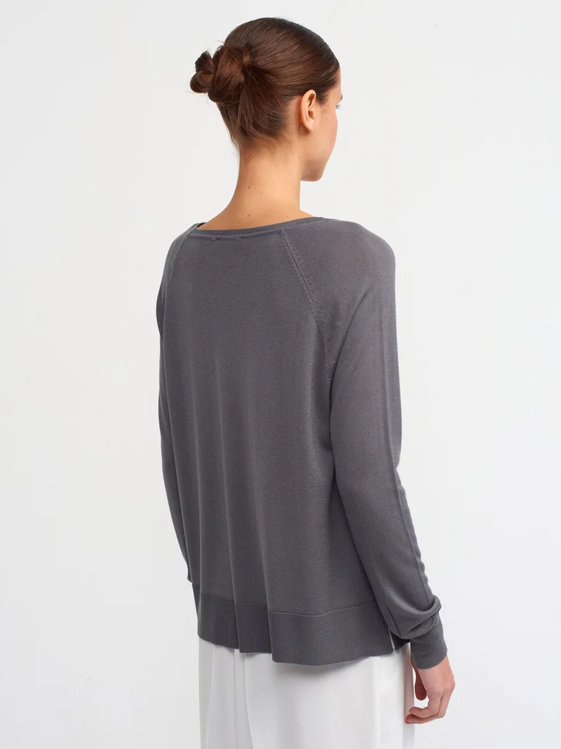 ديلفين 10536 Crew Neck Basic Fine Knitwear Sweater-Smoked