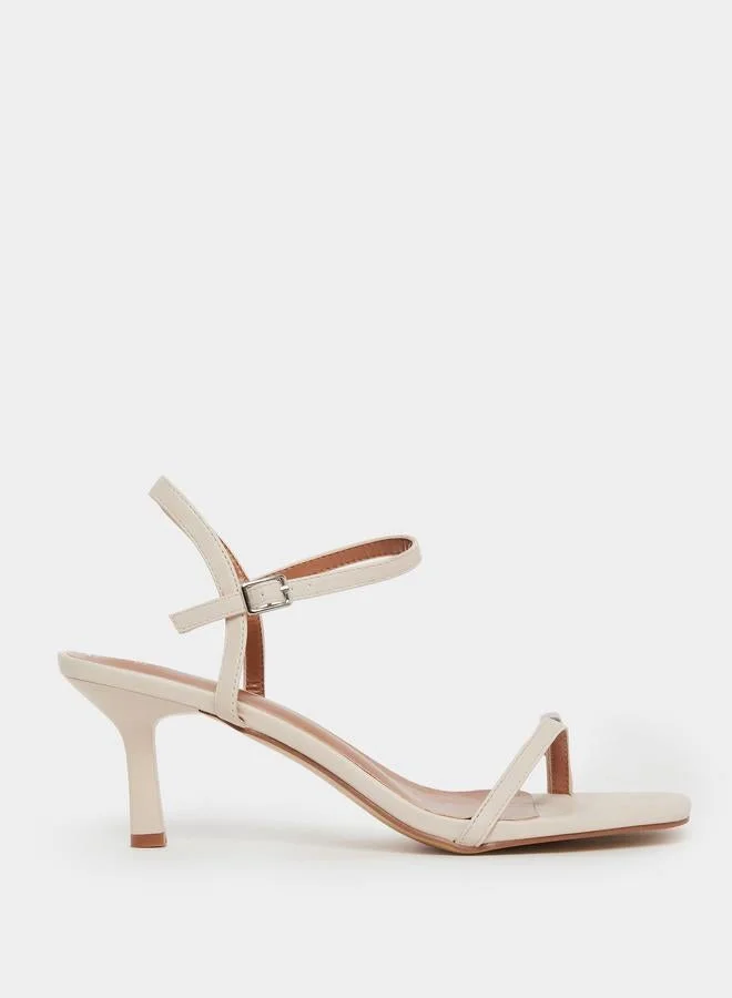 ستايلي صندل بكعب ستيليتو مع أربطة