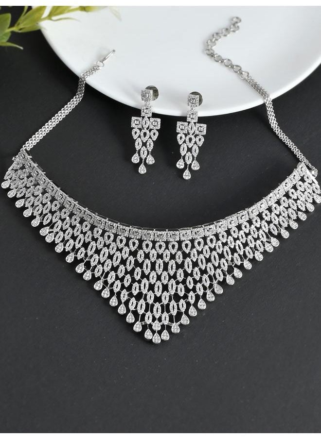 VOYLLA Sparkling Opulence Waterfall Jewellery Set  - Image 1