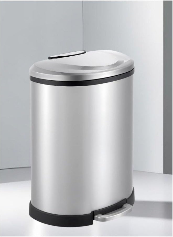 AKC سلة مهملات دائرية من الفولاذ المقاوم للصدأ - سعة كبيرة 50 لتر مع غطاء يغلق برفق، سلة نفايات مقاومة لبصمات الأصابع للمطبخ والمكتب - صديقة للبيئة، متينة وتصميم عصري - Image 2