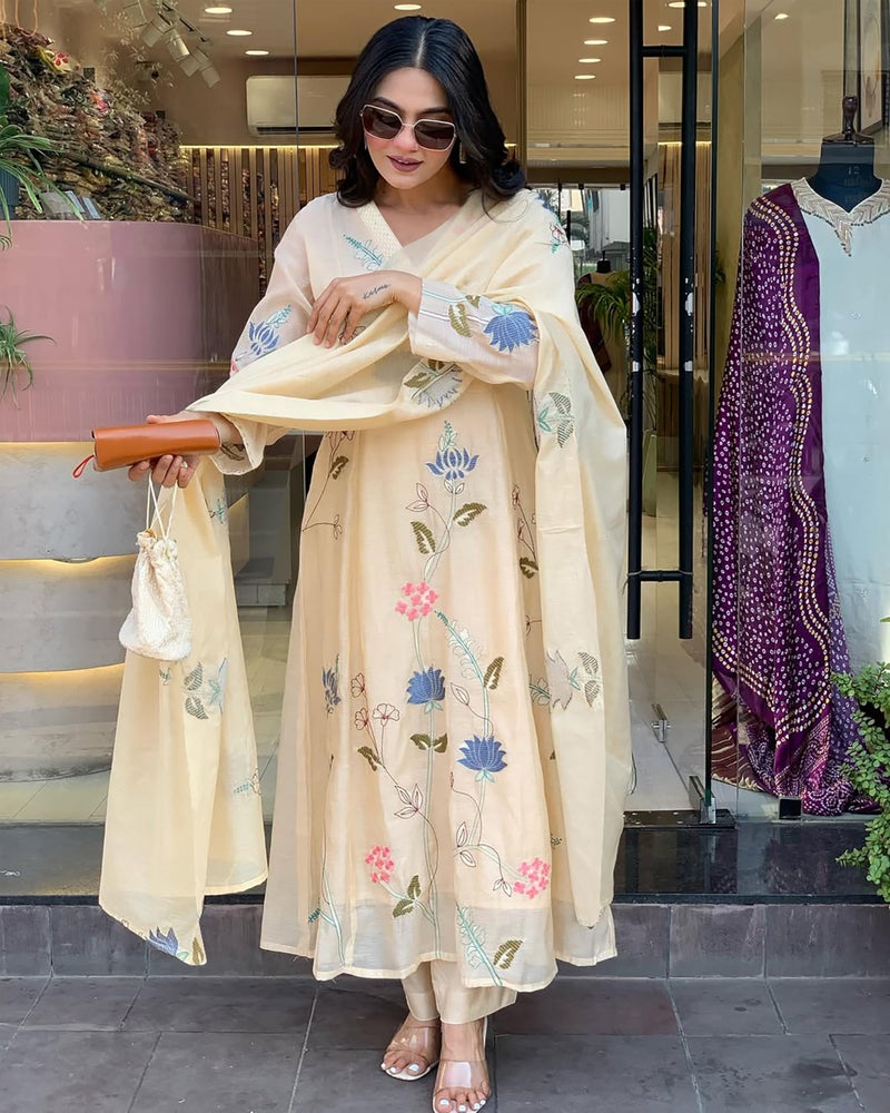 Toochki Kurti Set for Women | Anarkali Fit & Flared Kurtas for Women's | Cotton Kurtis for Woman | Kurta with Palazzo & Dupatta | Ethnic Salwar Suits Sets Beige - Image 2