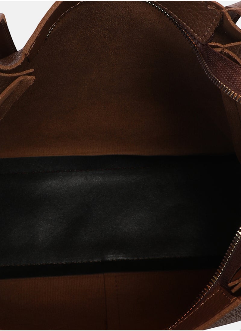 Haute Sauce - Solid Zip Lock Regular Vegan Leather Hand Bag For Women - Image 1