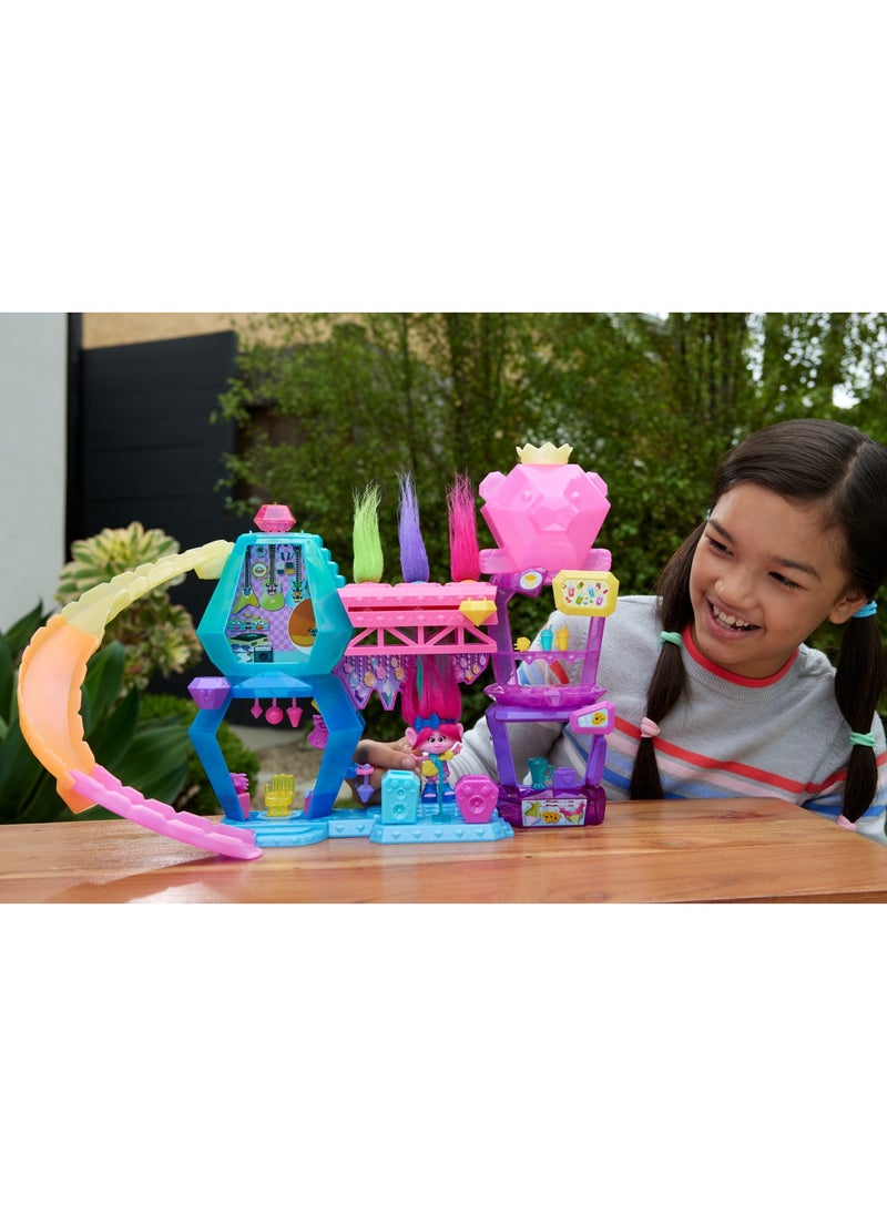 Trolls - 3 Band Together Mount Rageous Playset - Image 1