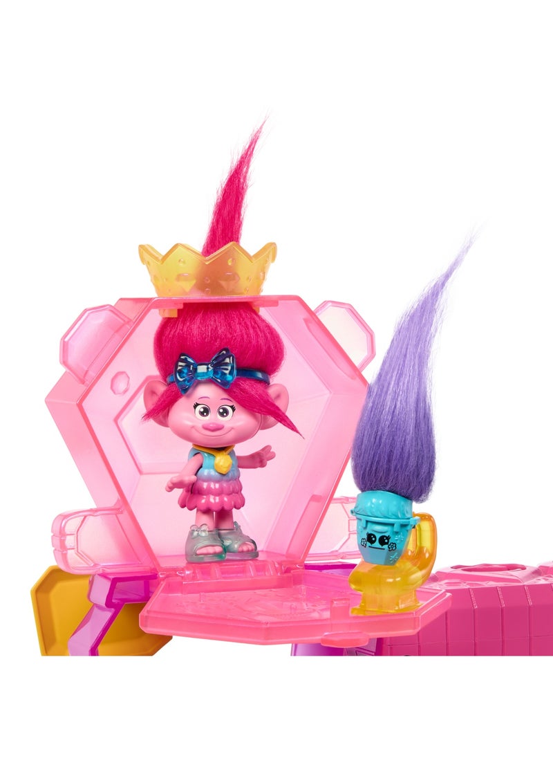 Trolls - 3 Band Together Mount Rageous Playset - Image 1