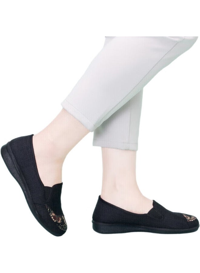BUSHEYUAN Women'S Flat Shoes, Round Toe, Soft Sole, Breathable, Slip-On, Lazy Shoes For Middle-Aged And Elderly Women, Old Beijing Cloth Shoes, 210-1322, Black, Size 35 - Image 1