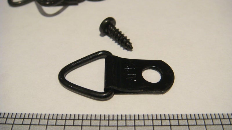 AMS D Ring Small Triangle Picture Frame Hanger  - Image 3