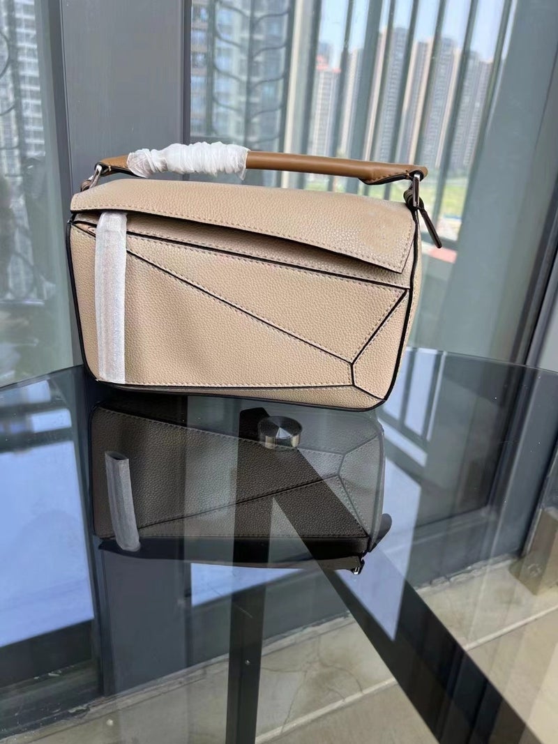 Genuine Lozuojia Geometric Bag 2025 Bag Light Luxury Niche First Layer Cowhide Patchwork Pillow Bag Hand-Held Crossbody Women'S Bag - Image 1