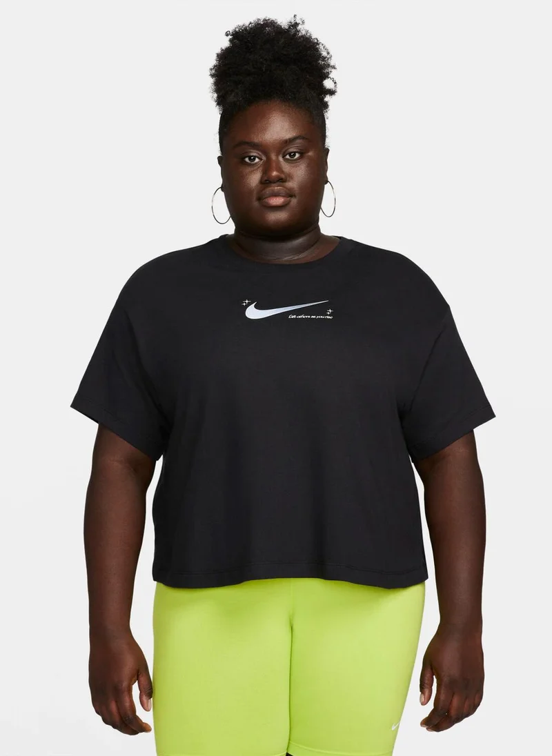 Nike Women's Sportswear Swoosh Boxy T-Shirt