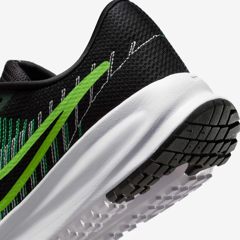 Nike Men's Run Defy Road Running Shoes