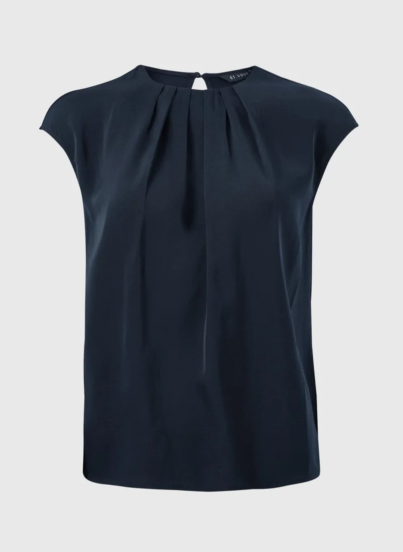 ماتلان Et Vous Navy Satin Pleated Front Top