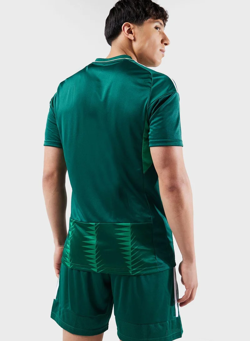 اديداس قمصان كرة قدم رجالية خضراء    مقاس