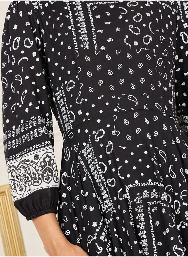 ستايلي Handkerchief Print Asymmetric Hem Midi Dress