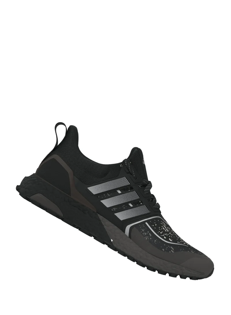 adidas ألترابوست . إيه تي آر