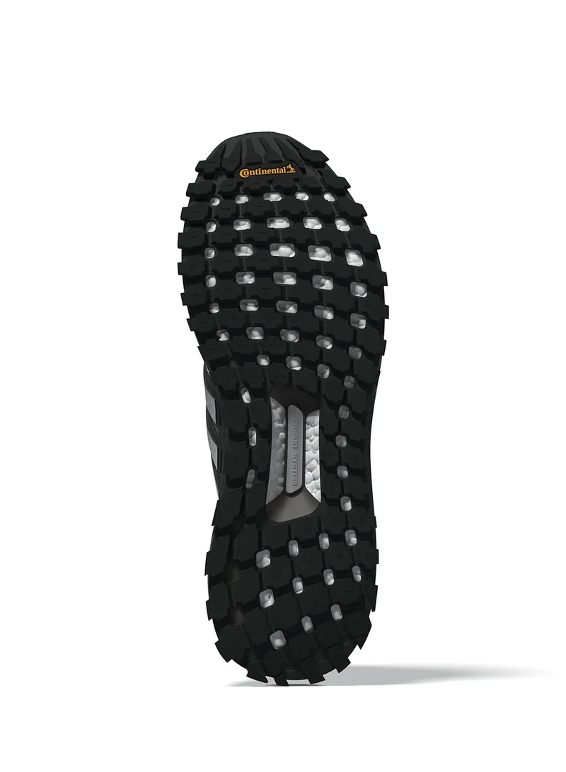 adidas ألترابوست . إيه تي آر