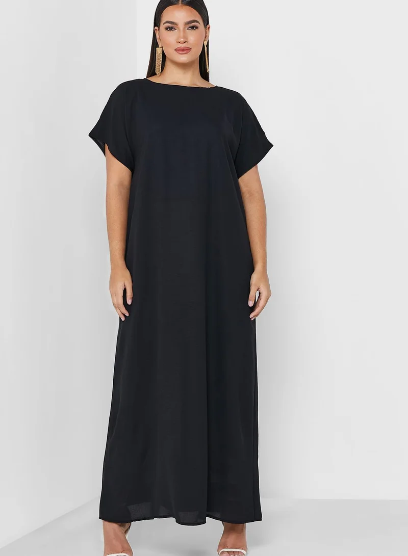 Khizana Embroidered Detail Abaya With Inner & Sheila