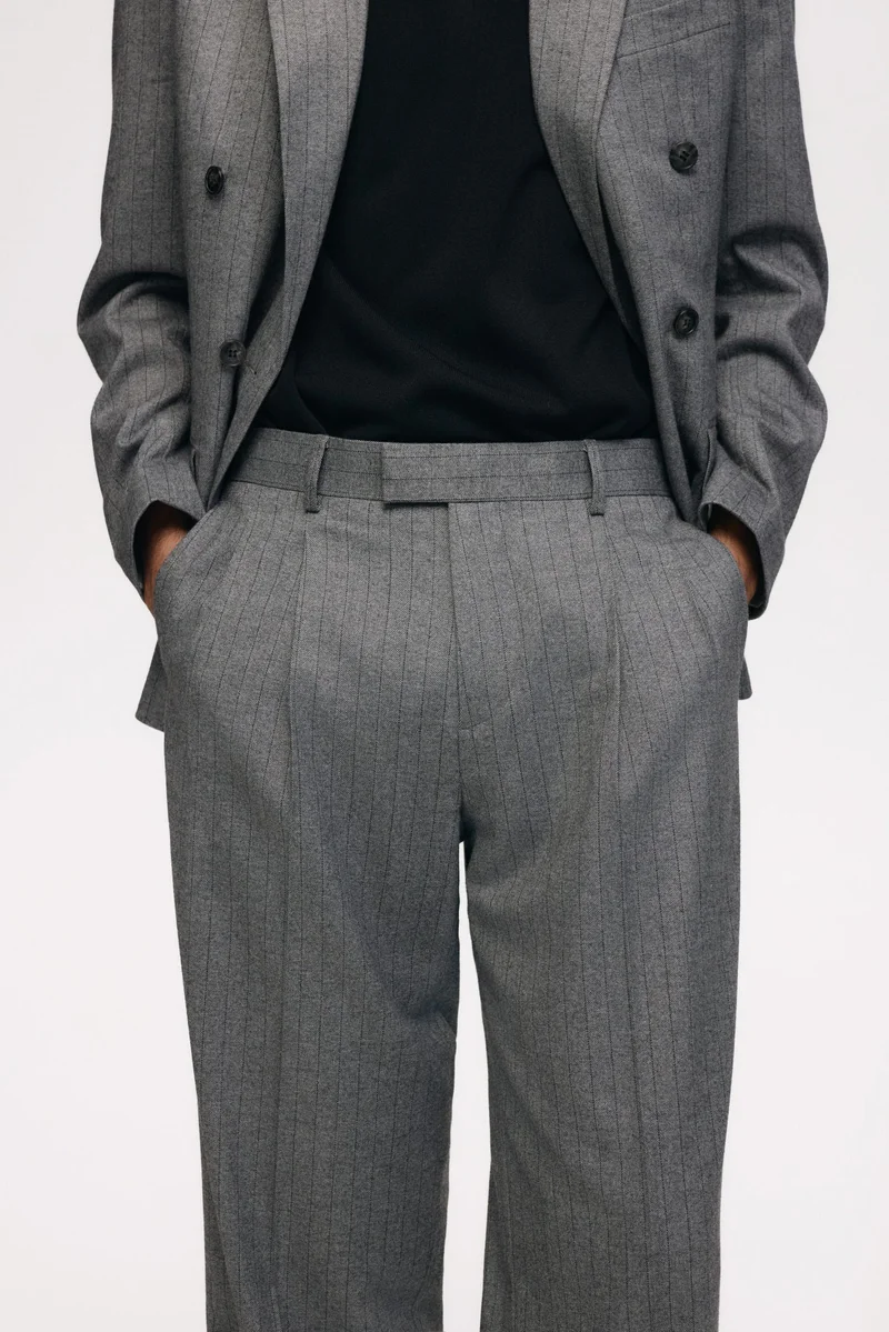 اتش اند ام بنطلون بدلة بقصة عادية