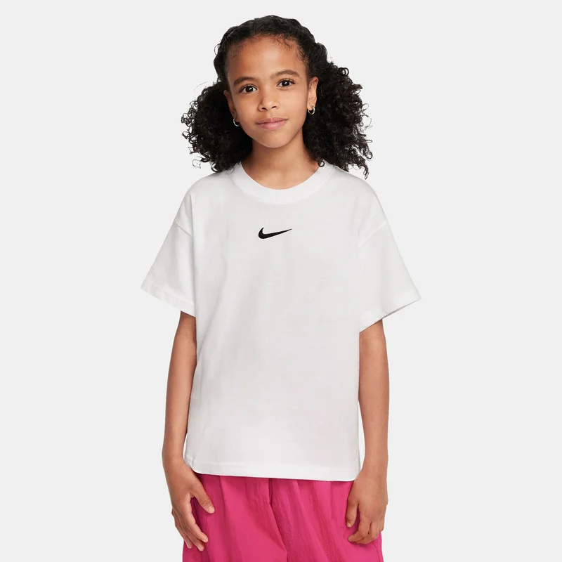 Nike Kids' Sportswear Essential T-Shirt (Older Kids)