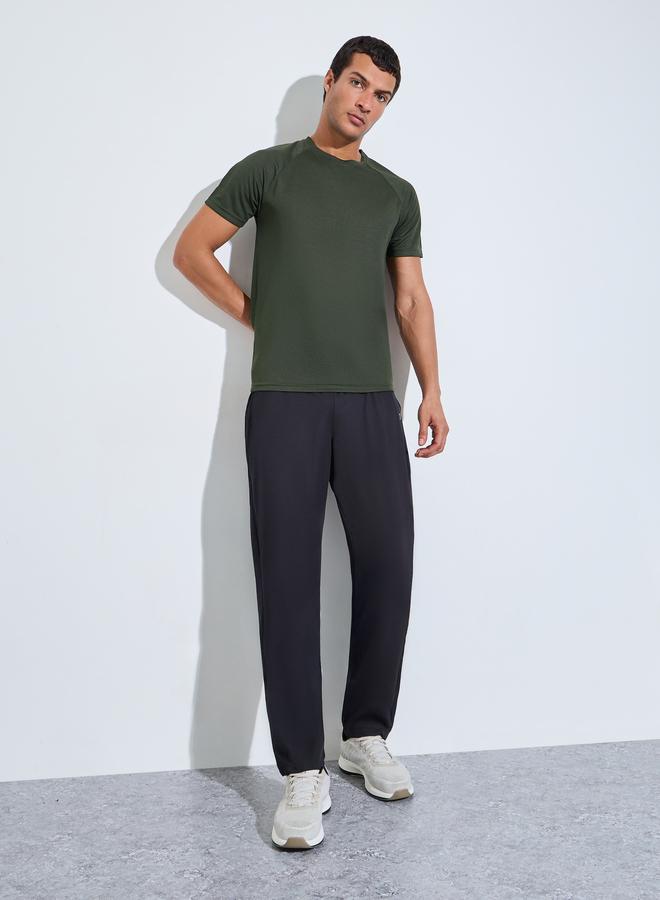 Styli Active Men Olive Raglan Sleeve Muscle Fit T-Shirt - Image 2