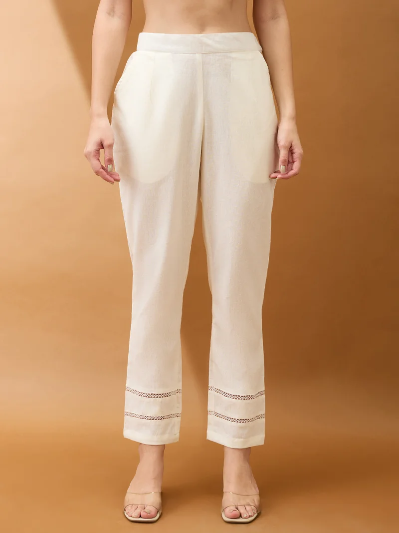 جلو باص Globus Women Off White Self Design Lace Detail Mid Rise Parallel Pant