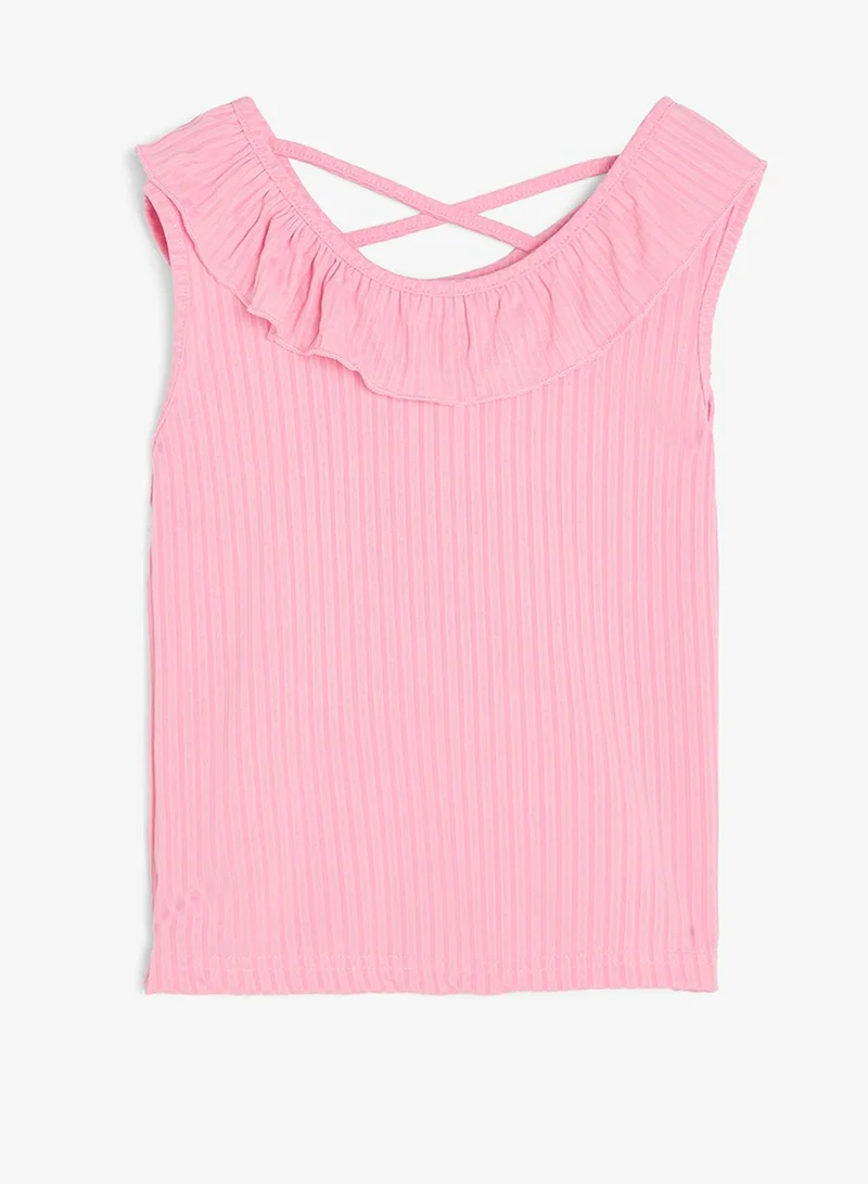 بنياتا بلوزة مكشكشة