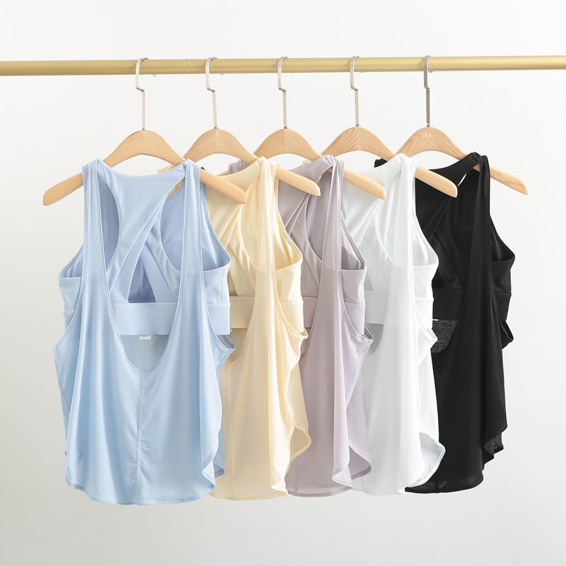 Women's Sleeveless Yoga Tank Top with Built-in Bra Pads, Cutout Backless Sports Top - Image 2
