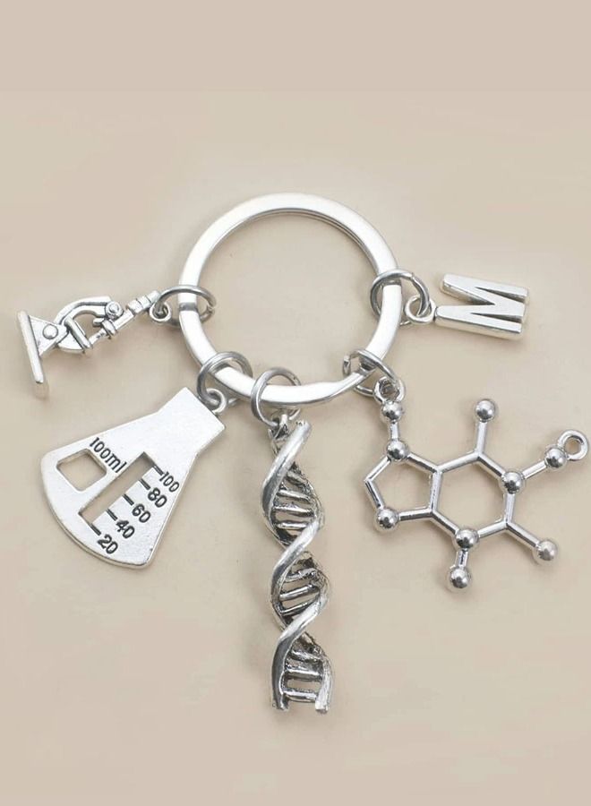 ميدالية مفاتيح مميزة وأنيقة بتصميم مركبات وادوات كيميائية بلون فضي - Image 1