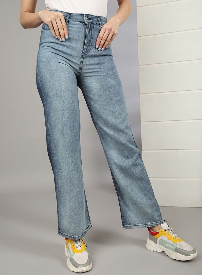 مرفوعة جينز نسائي أزرق واسع الساق بتصميم باهت - Image 2