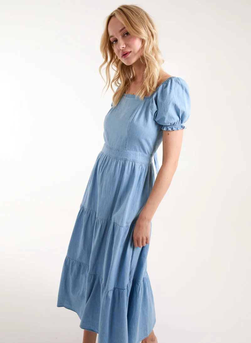 بلو فانيلا فستان ماكسي دنيم بياقة مربعة وطبقات