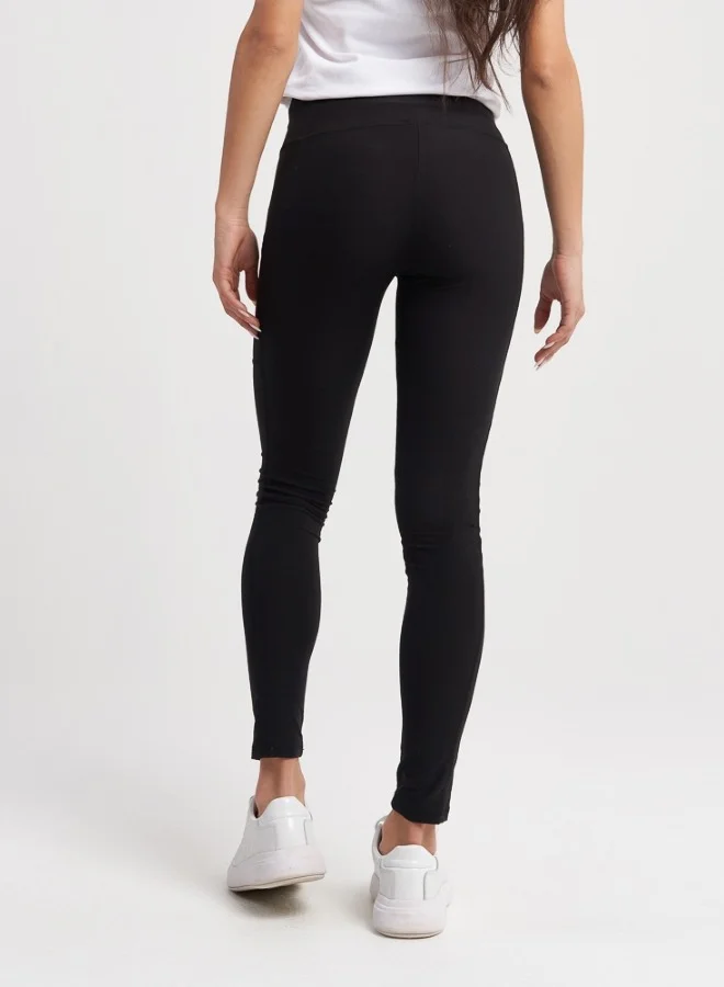 هايليز High-Waisted Black Leggings