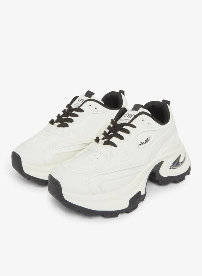 ستايلي اكتيف سنيكرز برباط ونعل سميك