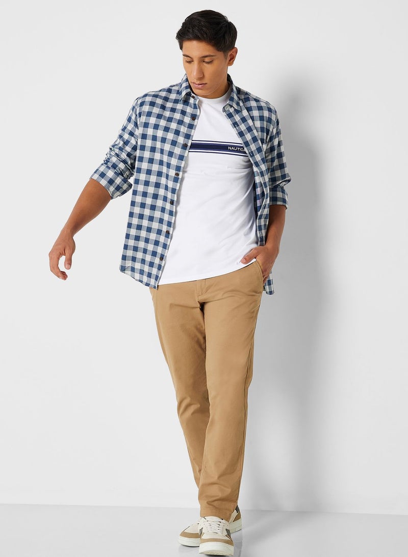 نوتيكا قميص مقاوم للتجعد بقصة مريحة - Image 4