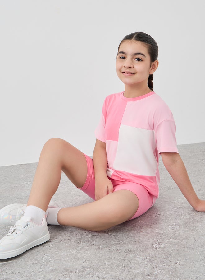 Styli Girls Color Block Short Sleeve T-Shirt and Shorts Set - Image 1