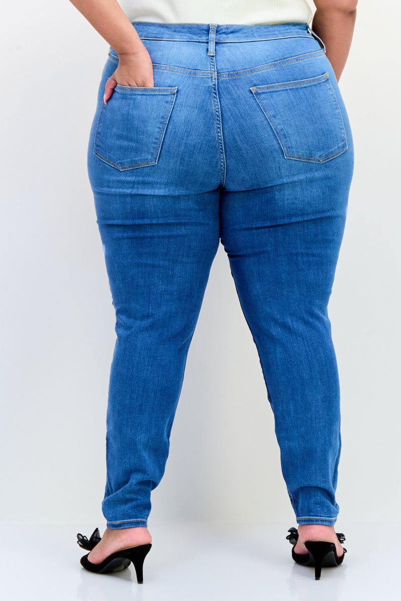 Universal Thread جينز نسائي بلس سايز بخصر مرتفع، مغسول وقابل للتمدد، أزرق - Image 4