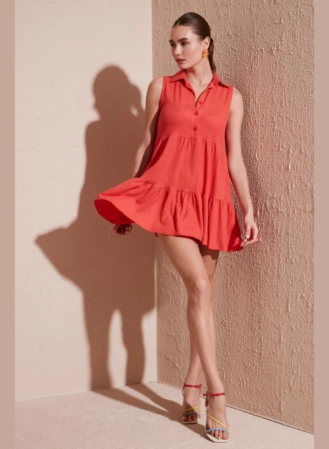 ليلا فستان قصير نسائي بياقة قميص من الكريب بقصة ضيقة من ليلا