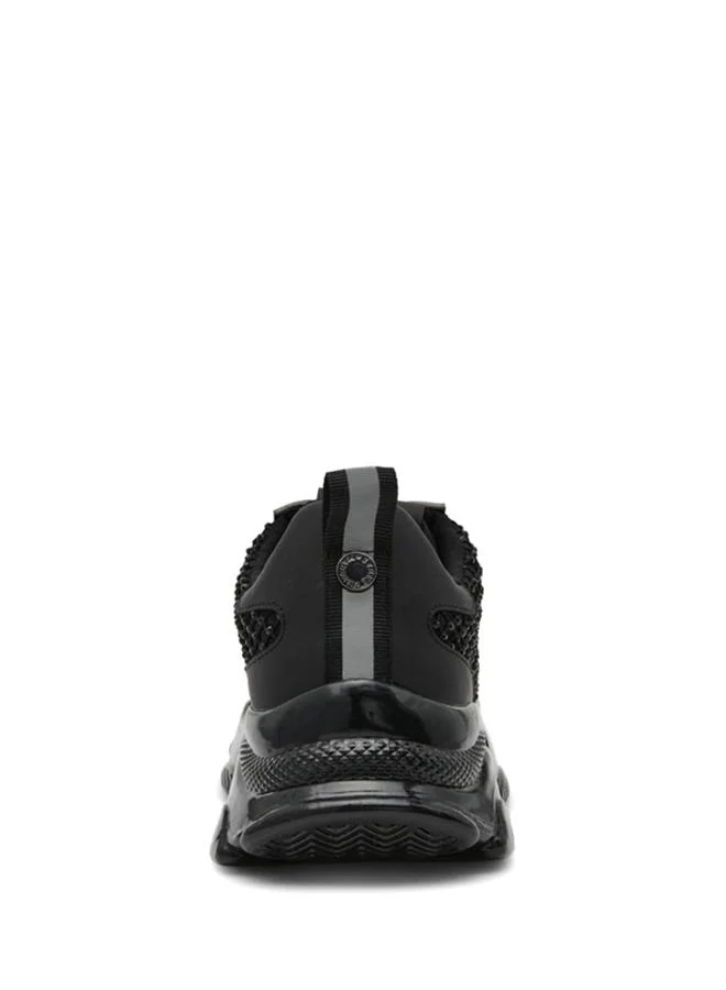 Steve Madden  Miravella Women's Black Low Top. Designed With A Black Finish, This Low Top Is Suitable For Everyday Wear And Pairs Easily With A Variety Of Outfits. for Women | Best Price UAE