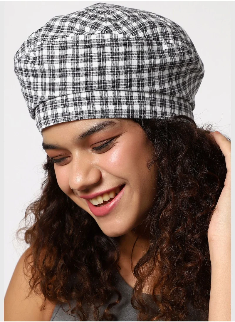 Haute Sauce Casual Checkered Beret Cap For Women