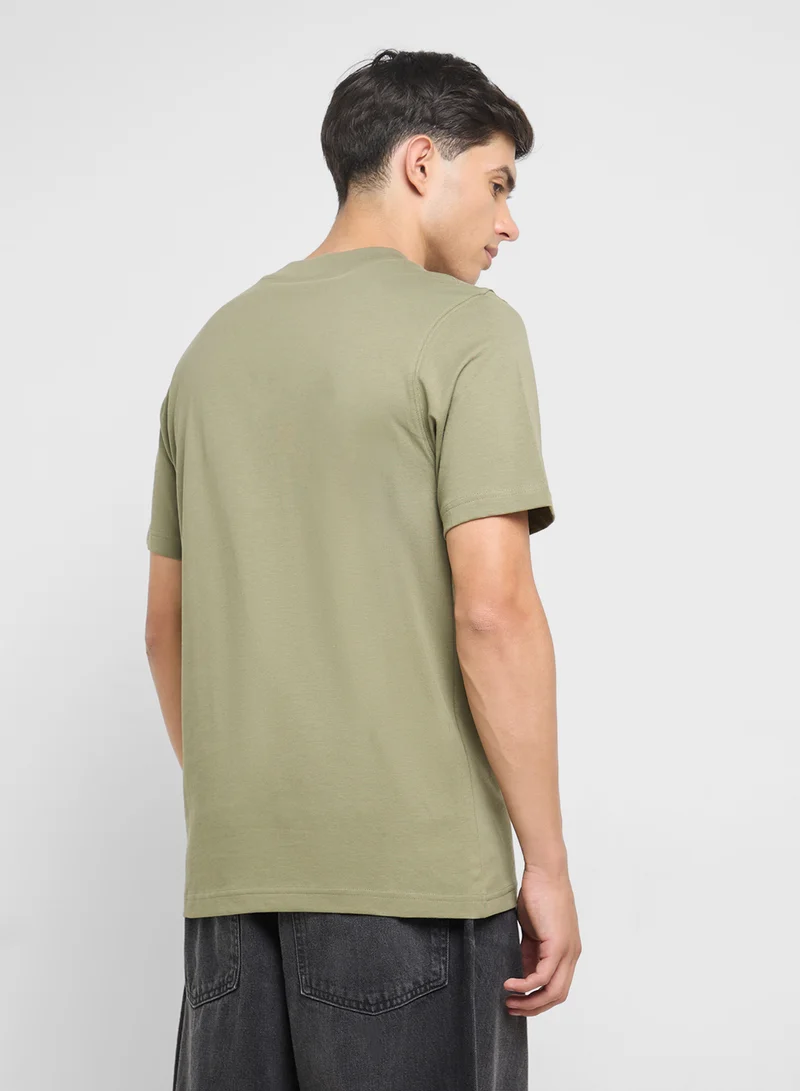 نيو بالانس Athletics Pile T-Shirt