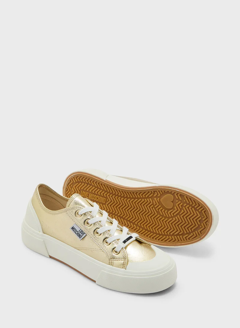 لوف موسكينو Lace Up Low Top Sneakers