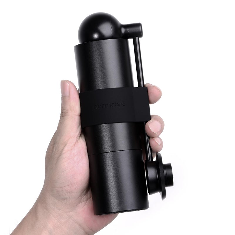 Normcore مطحنة قهوة يدوية نورمكور V3 مطحنة قهوة يدوية مع مطحنة مخروطية عصرية من الفولاذ المقاوم للصدأ 38 مم إعدادات قابلة للتعديل لآلة الإسبريسو وطرق التحضير الأخرى